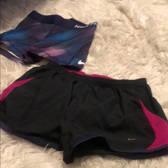 Nike shorts - Picture 2 of 4